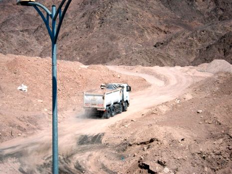ב'שחמון 10' זועמים: המינהל מכסה אותנו באבק