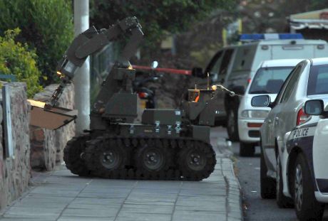 וידיאו ותמונות: זיקוק בפיר מעלית הקפיץ את אילת