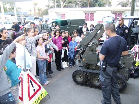 בית ספר 'גלים' התארח בשיטור הימי