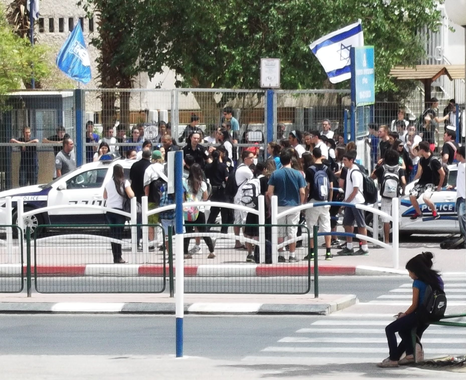 תלמידות התקוטטו ונחקרו במשטרה