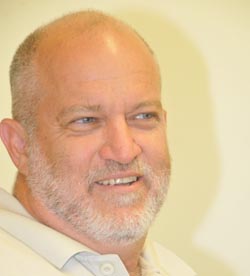 חבל אילות נגד גדר הגבול
