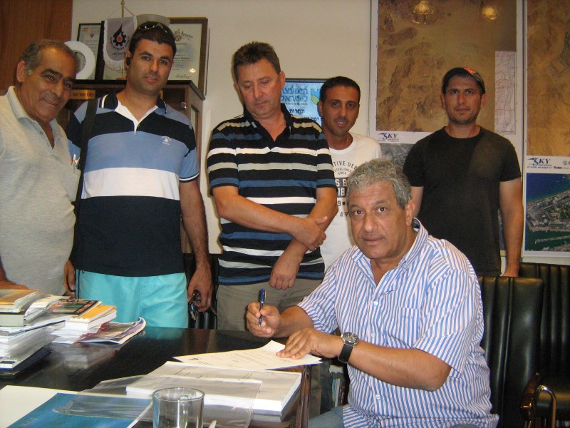 מתיחת פנים לשלושה בניינים בשכונת אופיר