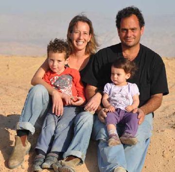 מהפך פוליטי והאשמות בערבה התיכונה