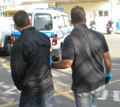 'אילת יהודית' על החשודים בשוד המסתננים: ''גיבורים''