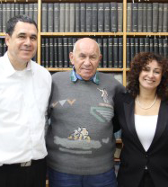 התפוח לא נופל רחוק מהעץ