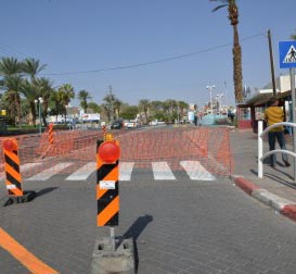 הוועדה המחוזית לעירייה:עד הדיון בערר - ניתן להמשיך בעבודות בשדרות התמרים