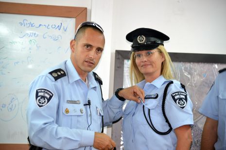 נחנכה יחידת מתנדבים לאכיפת עבירות צער בעלי חיים