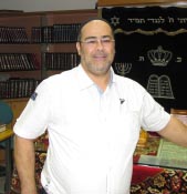 משגיחי כשרות מתלוננים: מחייבים אותנו להתייצב לעבודה מוקדם בבוקר 