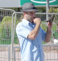 'גאווה' שקטה