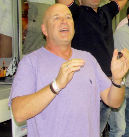 איש העסקים אלי פלג עוזב את הפועל פתאל אילת