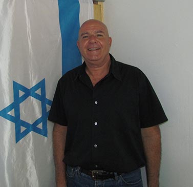 ''אפטר המסתננים ואוציאם מבתי הספר''