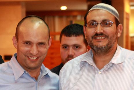 הרב דוד שנה מחזק את מעמדו