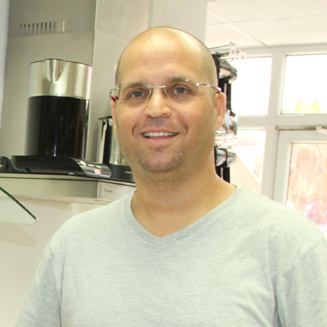 אדיב מוצרי חשמל ביתיים, שיווק ושרות