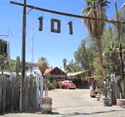 תקיפה וניסיון התאבדות בפונדק 101