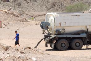 הביוביות שפכו את תכולתן בנחל שלמה: המפקח: ''יש כאן ביוב. אז מה?'' 