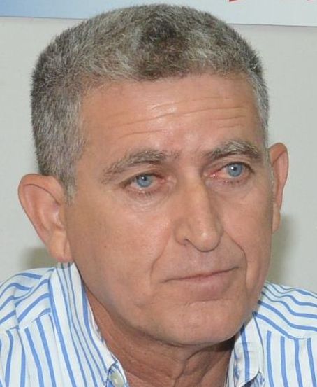 חיים עמר: מדוע לא סוגרים את המועדון?