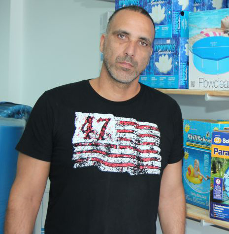 'ספיר בריכות שחיה' לבריכה המושלמת