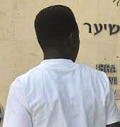 מסתנן מבקש מבית המשפט: לכלוא את מסתנני דרום תל אביב - לא אילת