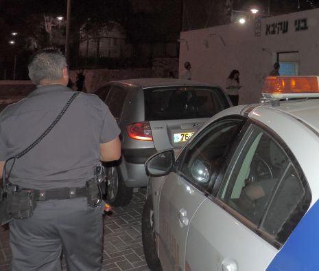 הנאשם בתקיפת בנות האולפנה מואשם בעבירות גזענות נוספות