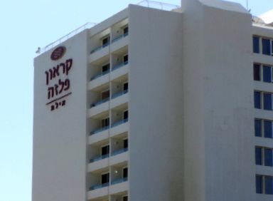 כתב אישום: מלון הזרים לים שפכים מזוהמים ביותר