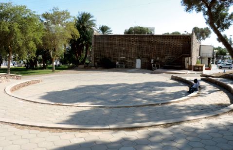 השוק העירוני יועתק לרחבת פיליפ מוריי?