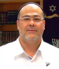 הרוחות סוערות במועצה הדתית: משגיחי כשרות חתמו על עצומה