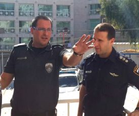 מהומה בבית המעצר: פלסטיני תקף סוהר באלה