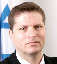 השופט טופף לא פסל עצמו: ''אני שופט מקצועי''