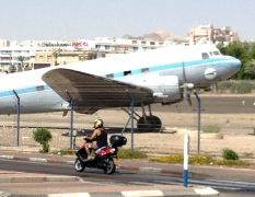 ראש העירייה מבקש: לטפל במטוס ה'דקוטה' 