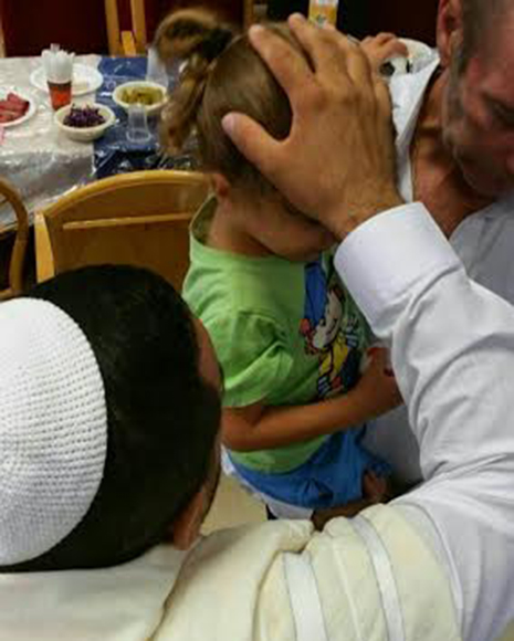 על הניסים ועל המאיר לבריות