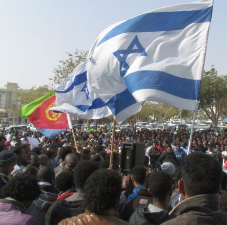 כנופיה של תושבי אילת הכתה ושדדה מסתננים