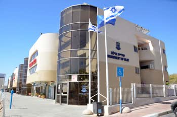 כמה שילמה העירייה עבור המסע לפולין של מאיר יצחק הלוי?