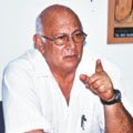 שתי עמותות, קבוצה אחת