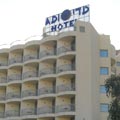 גן המשחקים הפך לבית מלון