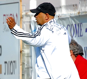 כדורגל: איברהים אבו רקייק התפטר 