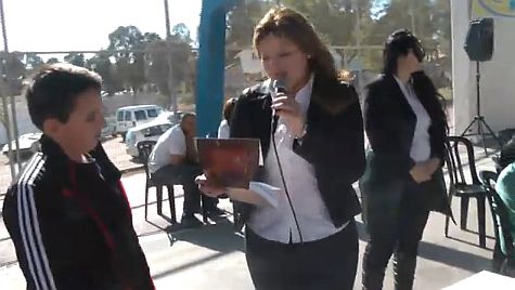 בבית ספר 'אלמוג' הוענקו פרסים לתלמידים מצטיינים