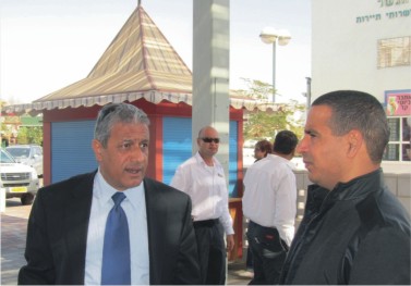 דוכן הרוכלים חזר למגרש הגרוטאות