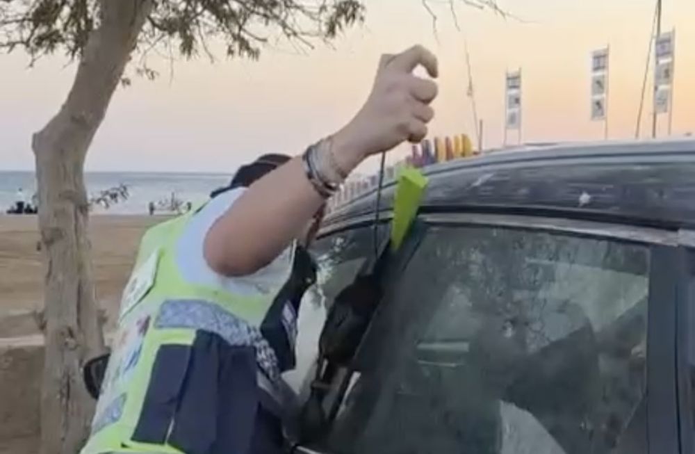 תינוק ננעל ברכב באילת וחולץ בשלום על ידי מתנדבי ידידים