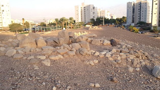 מלכודות לנמרים, מאות אתרי פולחן ובית קברות שאליו שבו 1250 שנה: העולם הקדום שנחשף במדבר אילת