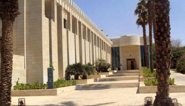 כתב אישום נגד נער באילת: תקף ילד בן 8 בשל צבע עור