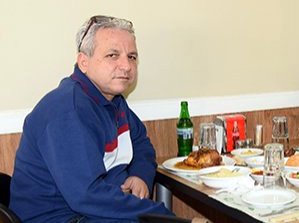 העיר אילת נפרדת מהתיירן שהאמין בה עד הסוף - אייל זסלובר