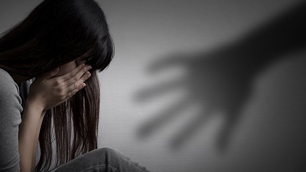 תושב אילת שנאשם שכלא את בת זוגו: ''אני חייב אשפוז''