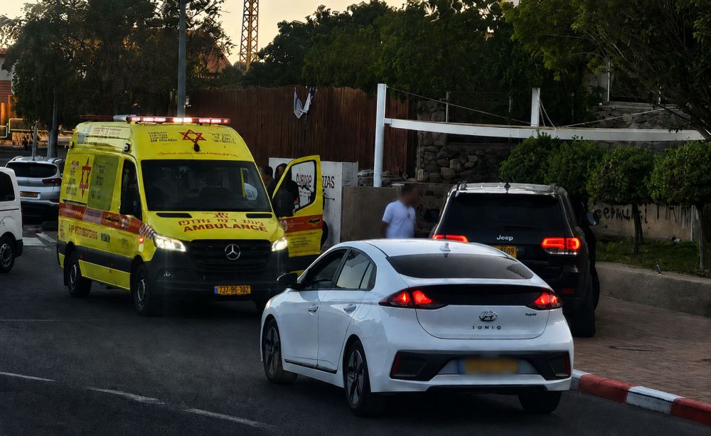 ויכוח על חניה פרטית ברחוב דקר באילת הסתיים באגרופים ופציעה קשה בשפה