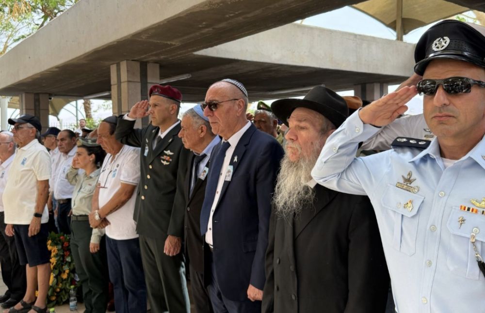אלפי תושבי העיר אילת השתתפו הבוקר בטקס יום הזיכרון לחללי צה''ל