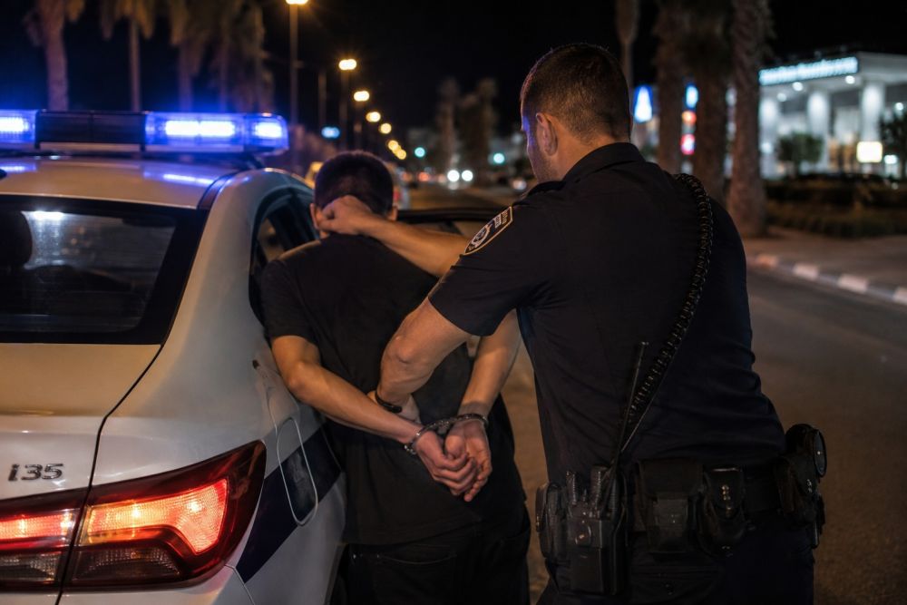 בן 18 נעצר בחשד לתקיפה באילת: המשטרה הודתה שהחקירה לא התקדמה