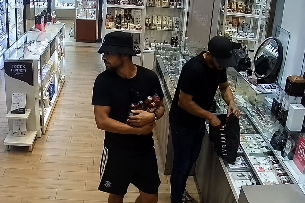 גל גניבות מחנויות באילת: רכוש רב במלון וחשוד נוסף בפריצות למחסן