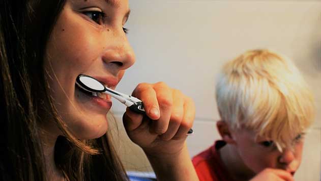 צחצוח שיניים - איך לצחצח שיניים בצורה יעילה?