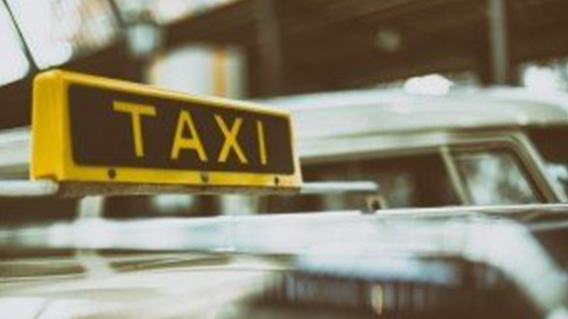 השכרת זכות ציבורית – האם משתלם לשכור מונית 