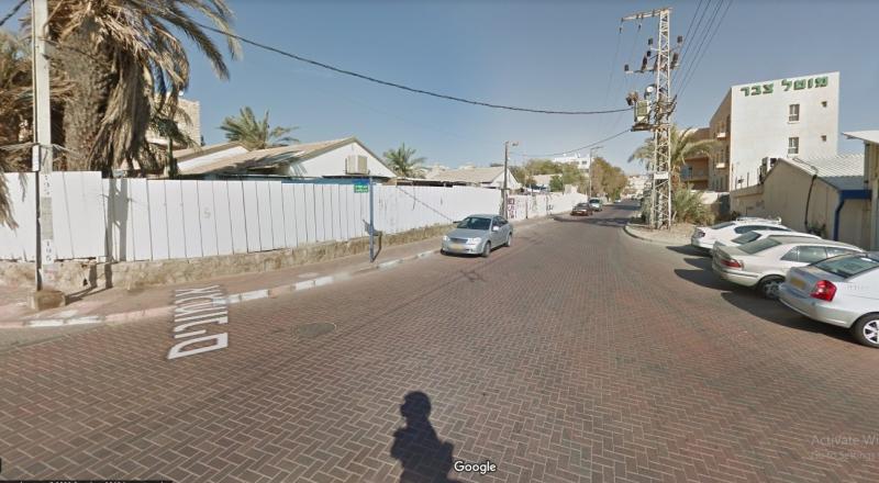 בפעם השנייה השבוע חילצו לוחמי האש לכודים משריפה שפרצה באותו מבנה