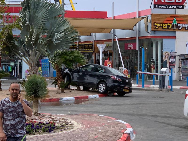 צפו בנזקי הסערה באילת ובכל ההנחיות וההערכות